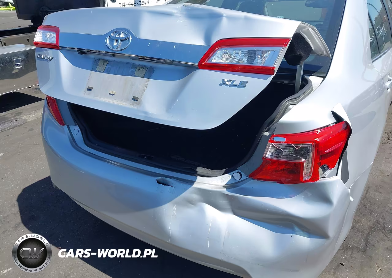 2014 Toyota Camry Xle VIN:4T4BF1FK7ER358283 - 6