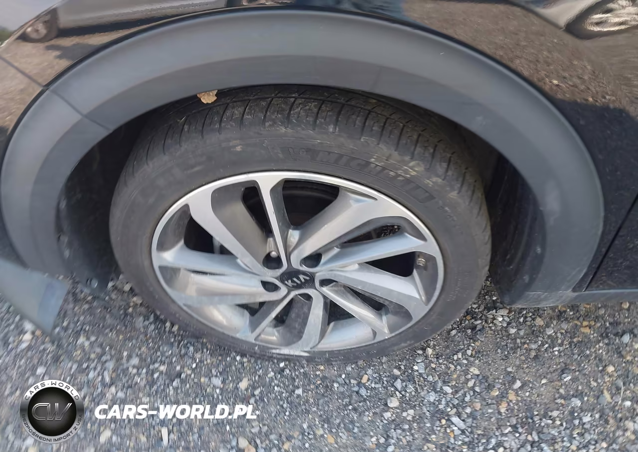 2019 Kia Niro Touring VIN:KNDCE3LC0K5222842 - 12