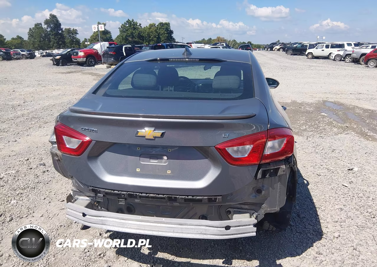2018 Chevrolet Cruze Lt Auto VIN:1G1BE5SM6J7144161 - 17