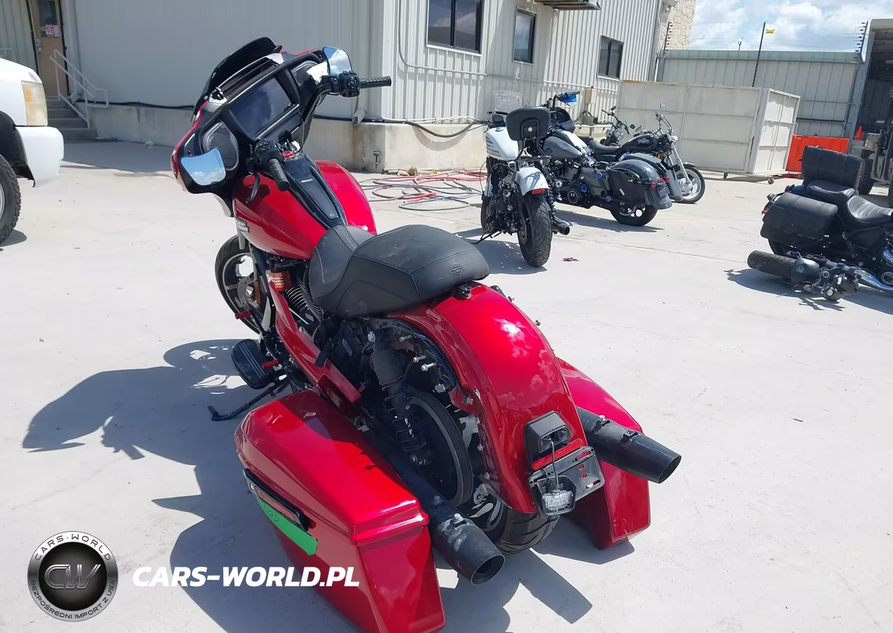 2025 Harley-Davidson Flhx VIN:1HD1KB718SB637300 - 3