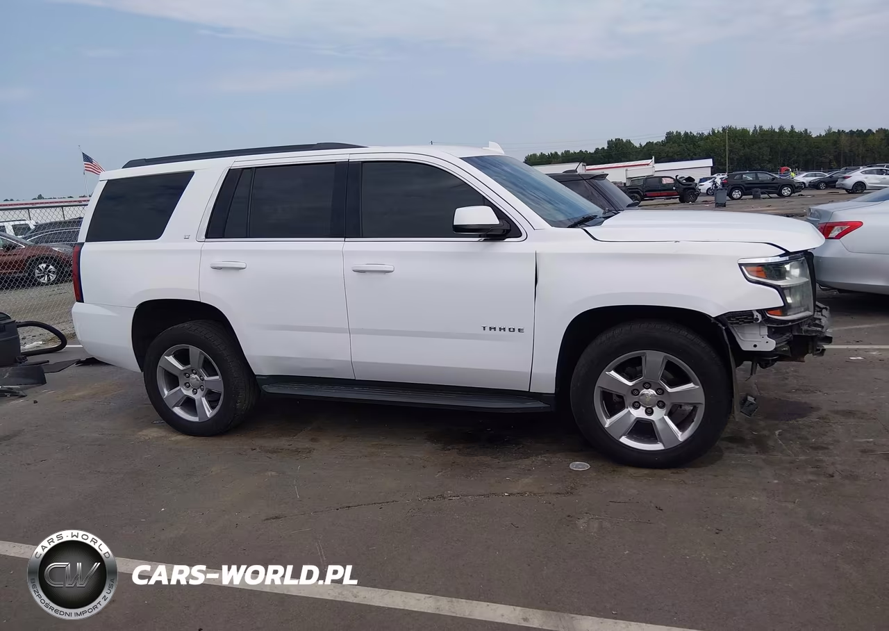 2017 Chevrolet Tahoe Lt VIN:1GNSCBKC4HR384446 - 14