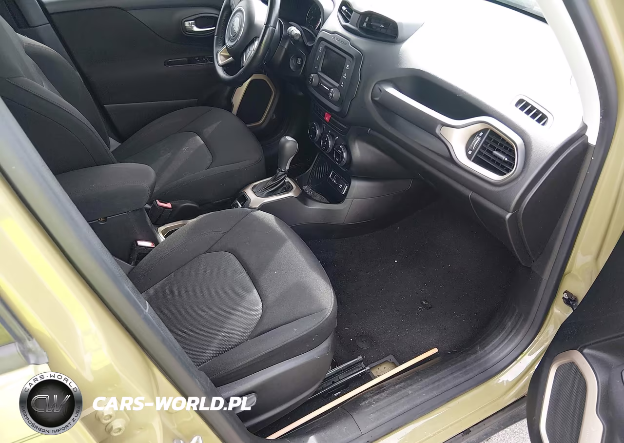 2015 Jeep Renegade Latitude VIN:ZACCJABT0FPB54408 - 5
