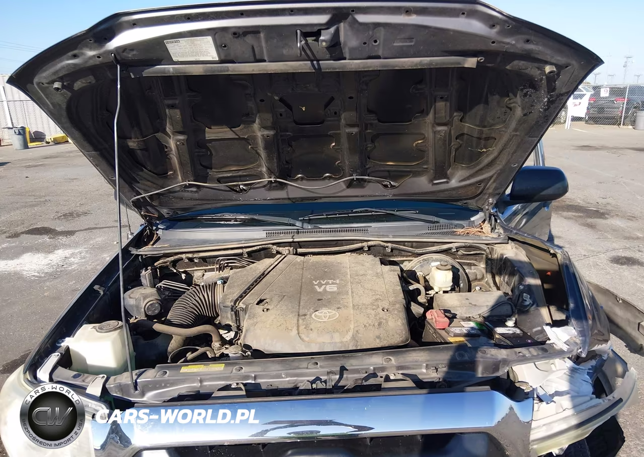 2014 Toyota Tacoma Prerunner V6 VIN:3TMJU4GN3EM170908 - 10