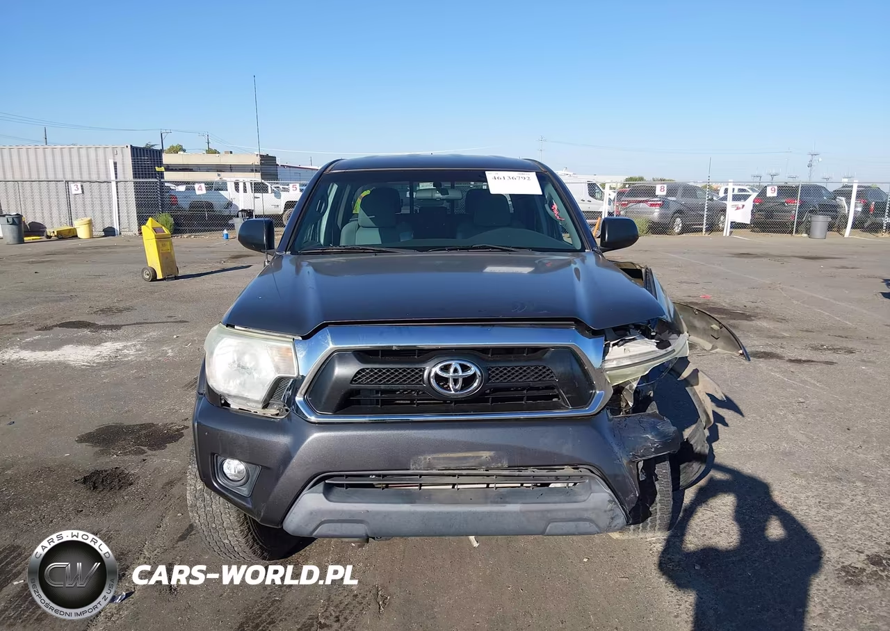 2014 Toyota Tacoma Prerunner V6 VIN:3TMJU4GN3EM170908 - 13