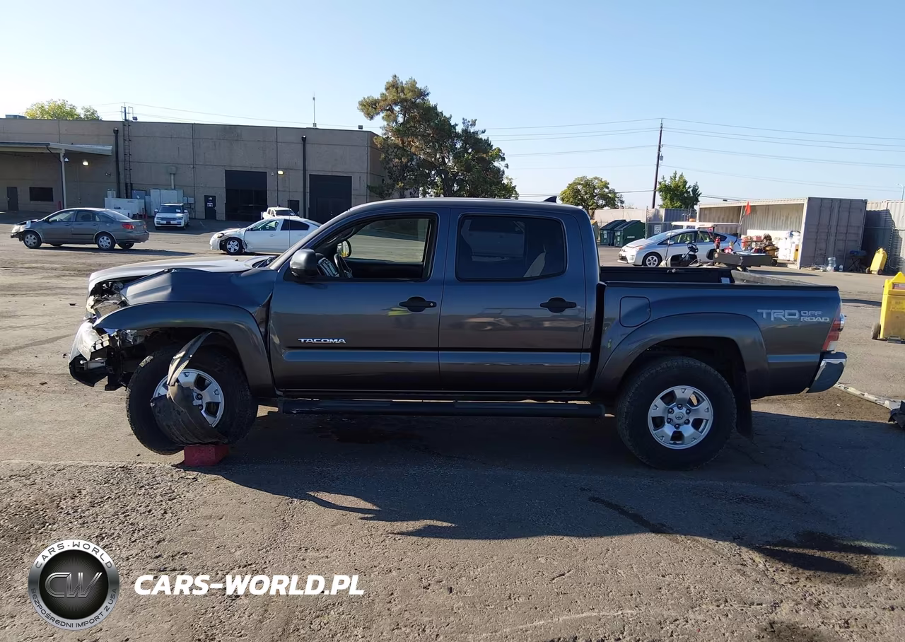 2014 Toyota Tacoma Prerunner V6 VIN:3TMJU4GN3EM170908 - 15