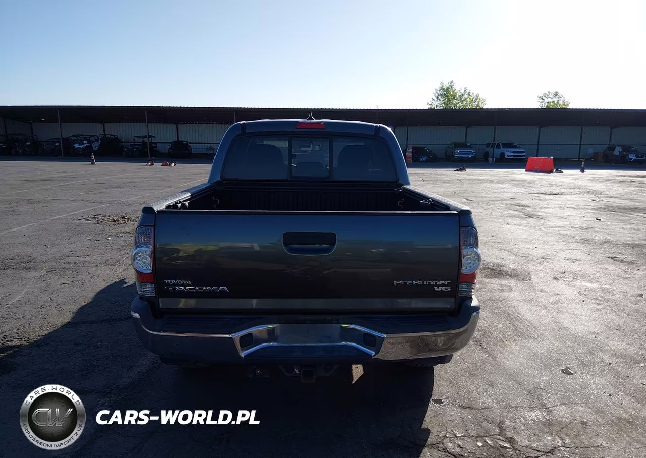 2014 Toyota Tacoma Prerunner V6 VIN:3TMJU4GN3EM170908 - 17