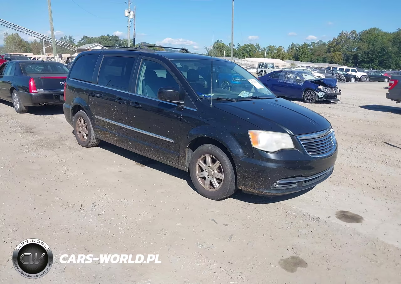2012 Chrysler Town & Country Touring