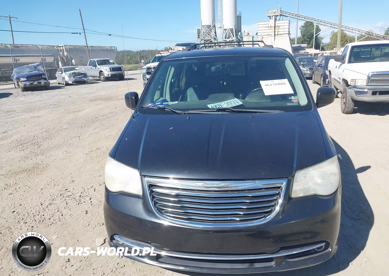 2012 Chrysler Town & Country Touring VIN:2C4RC1BG8CR240048 - 6