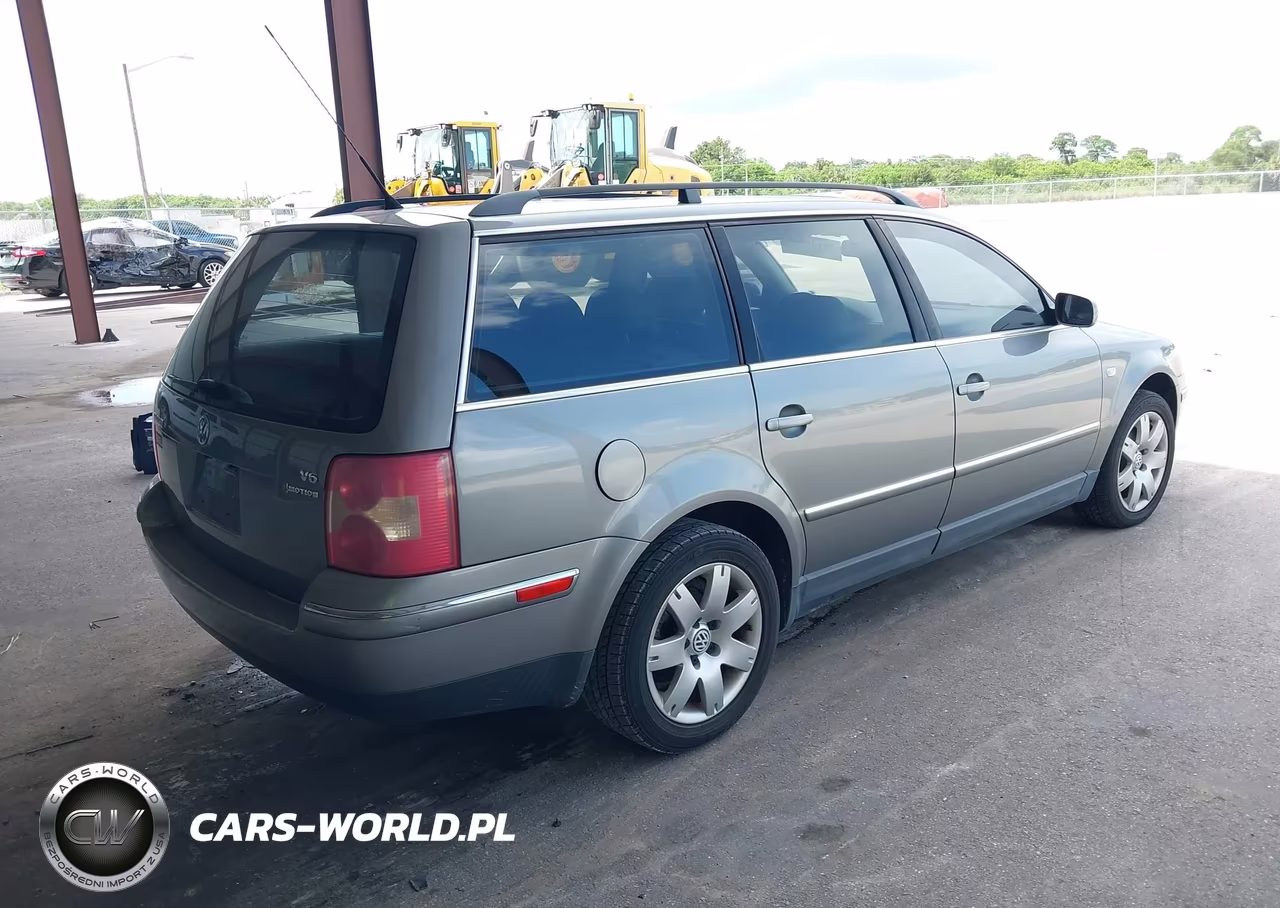 2003 Volkswagen Passat Glx VIN:WVWYH63B13E314601 - 4