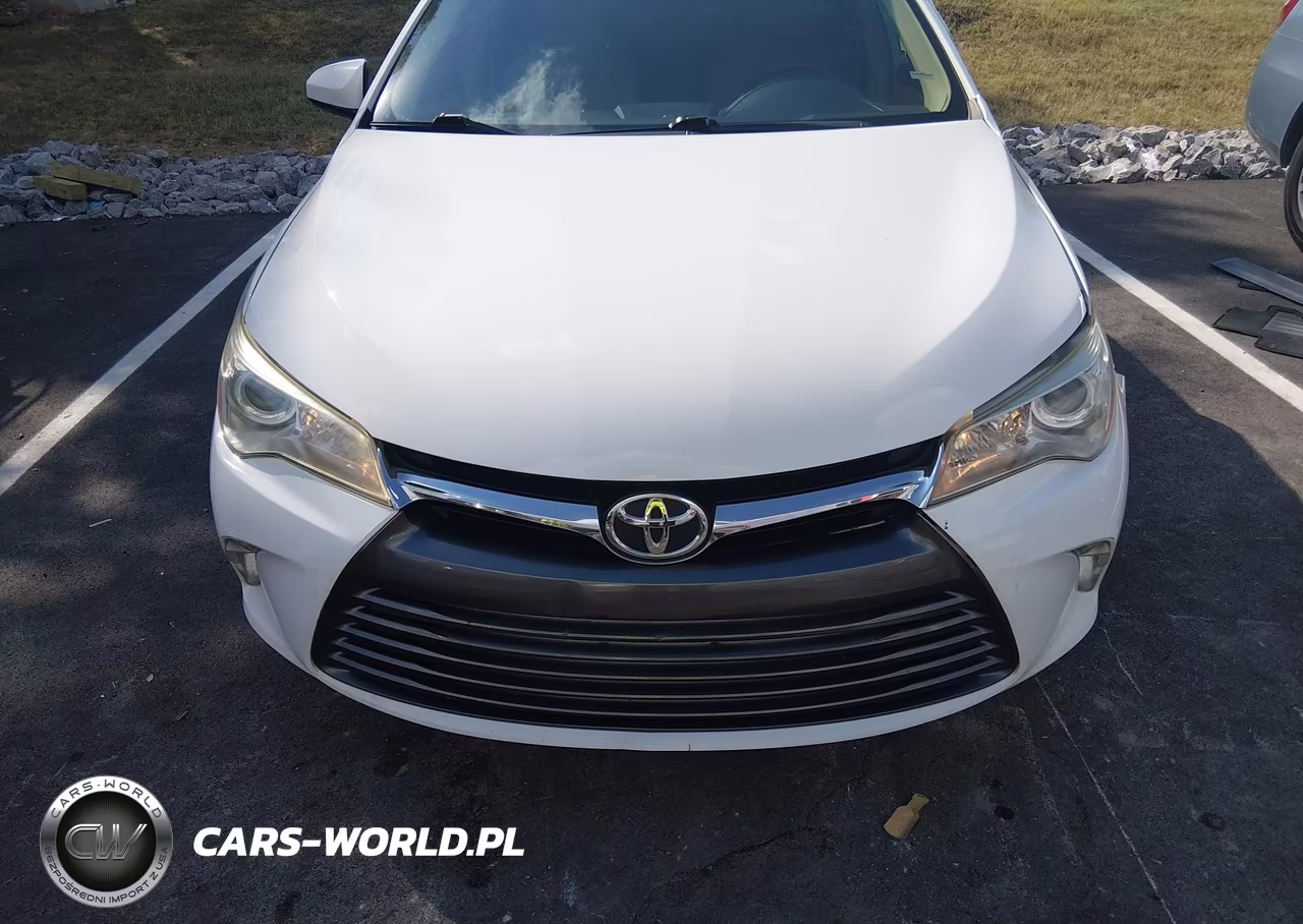 2015 Toyota Camry Le VIN:4T4BF1FK9FR454014 - 12