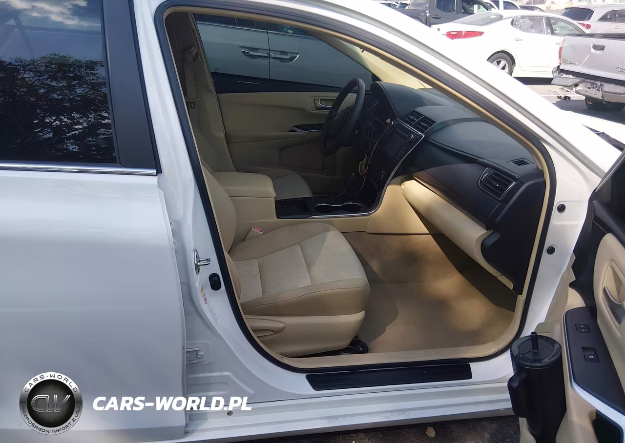 2015 Toyota Camry Le VIN:4T4BF1FK9FR454014 - 5