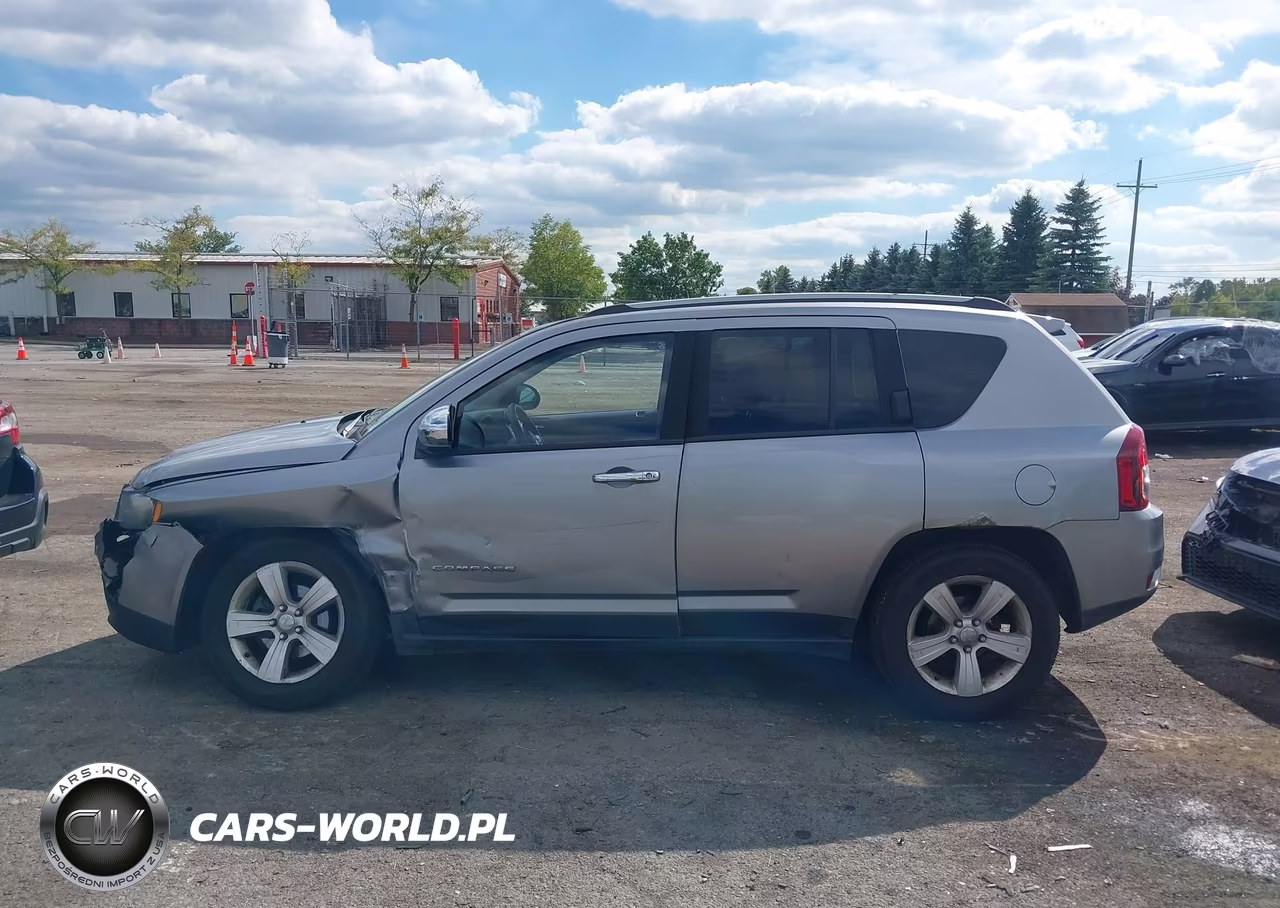 2016 Jeep Compass Sport VIN:1C4NJDBB7GD556480 - 14