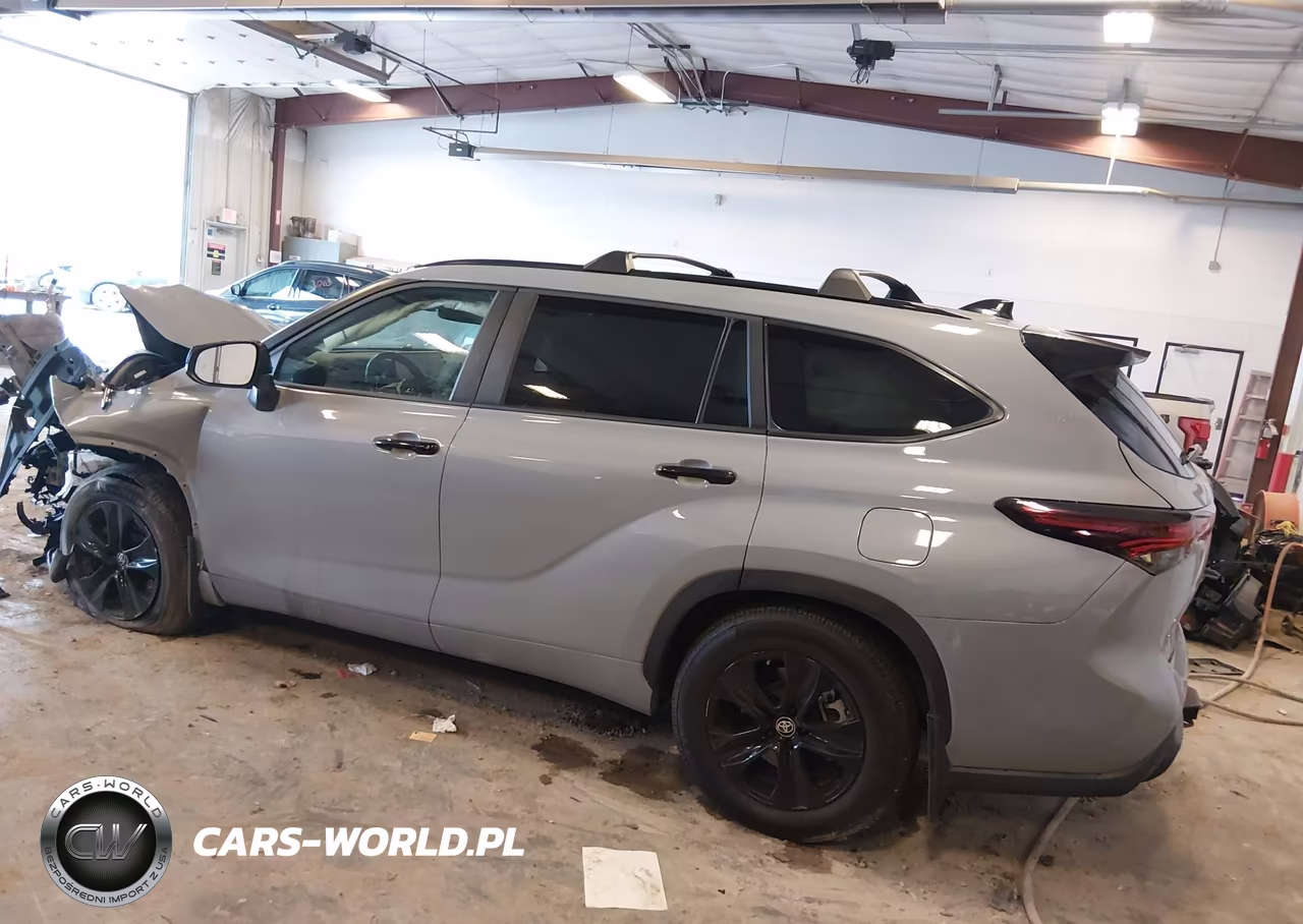2025 Toyota Highlander Hybrid Xle Nightshade VIN:5TDKBRCH6SS669060 - 3