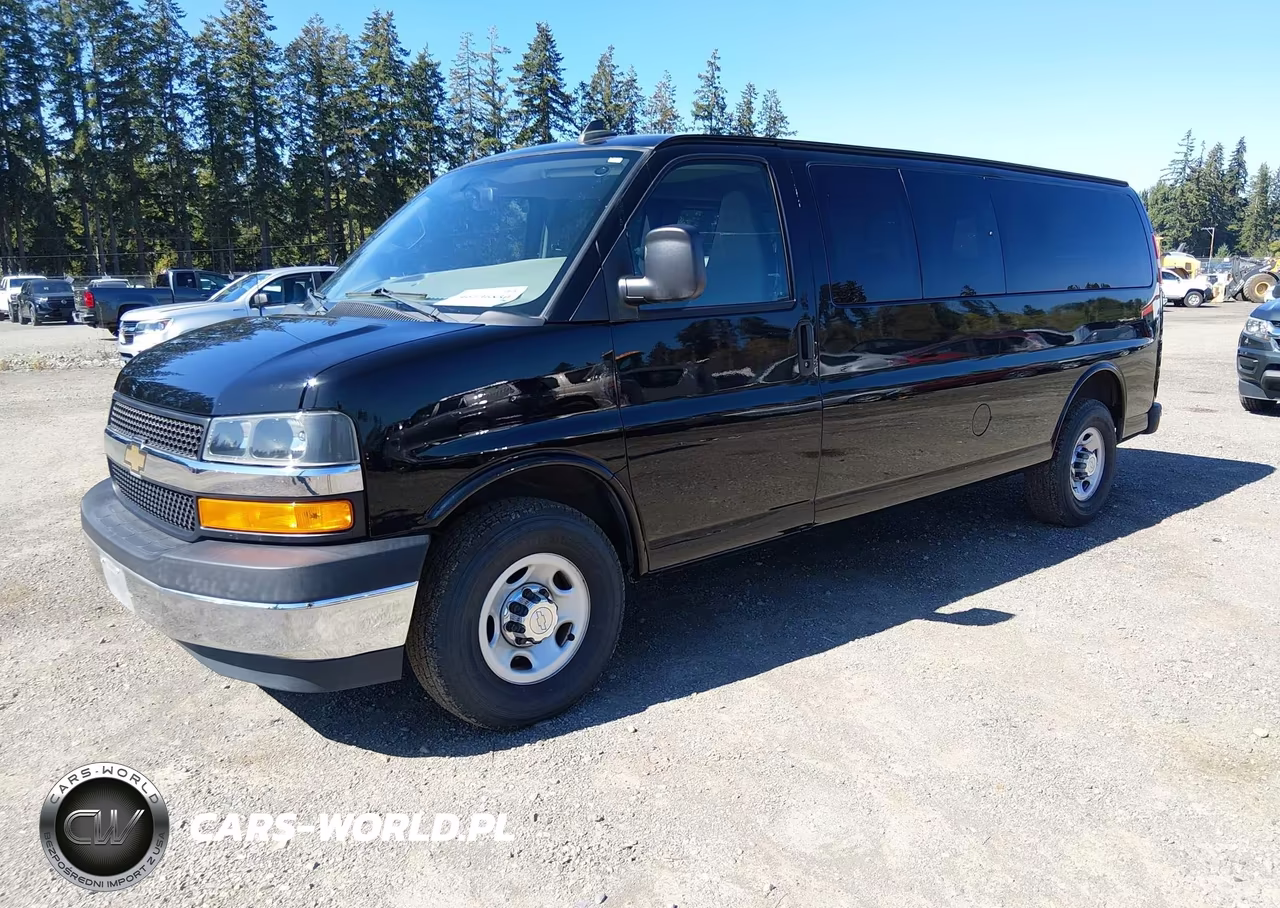 2018 Chevrolet Express 3500 Lt VIN:1GAZGPFG1J1299678 - 2