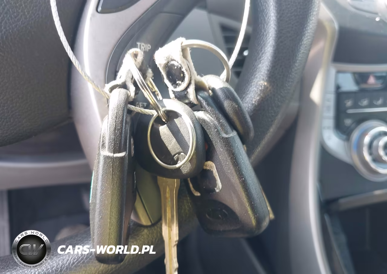 2013 Hyundai Elantra Gls VIN:KMHDH4AE1DU529950 - 11