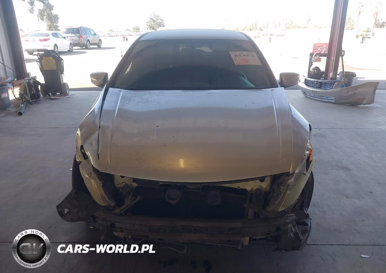 2011 Honda Accord VIN:18GCP2F32BA118569 - 13