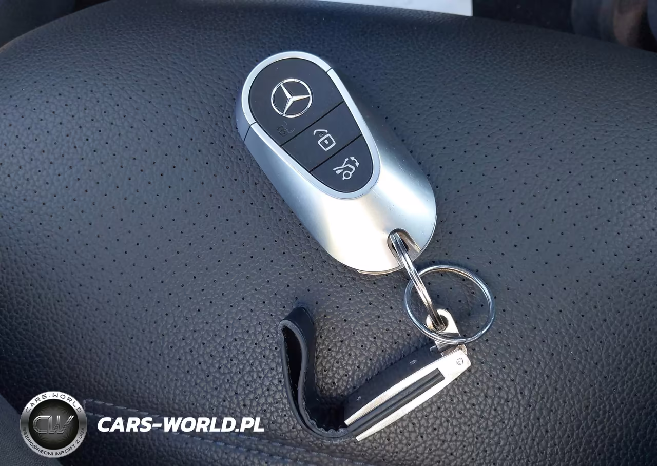 2023 Mercedes-Benz C 300 4Matic VIN:W1KAF4HB8PR085228 - 11