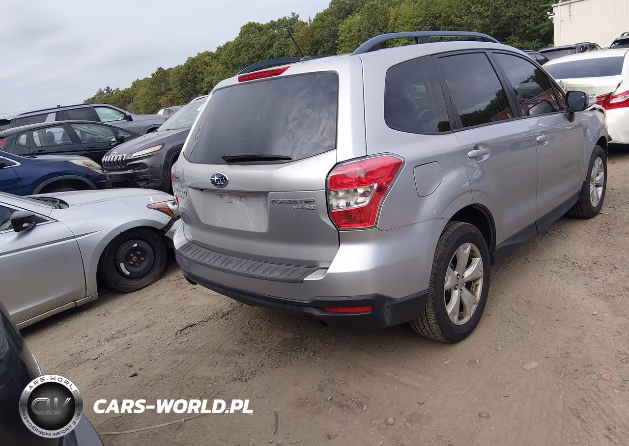 2014 Subaru Forester 2.5I Premium VIN:JF2SJAEC2EH531726 - 4