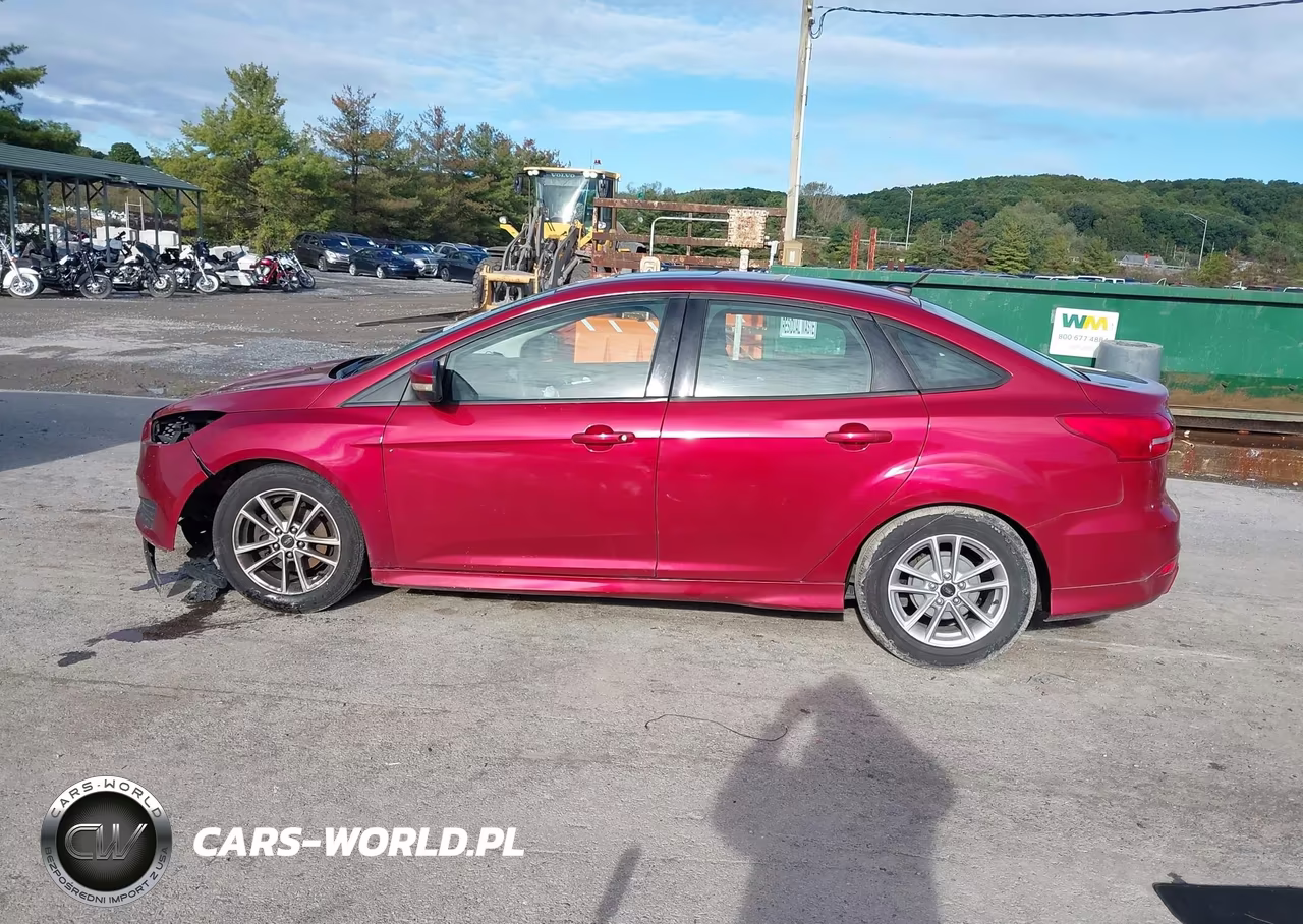 2015 Ford Focus Se VIN:1FADP3F20FL249855 - 14