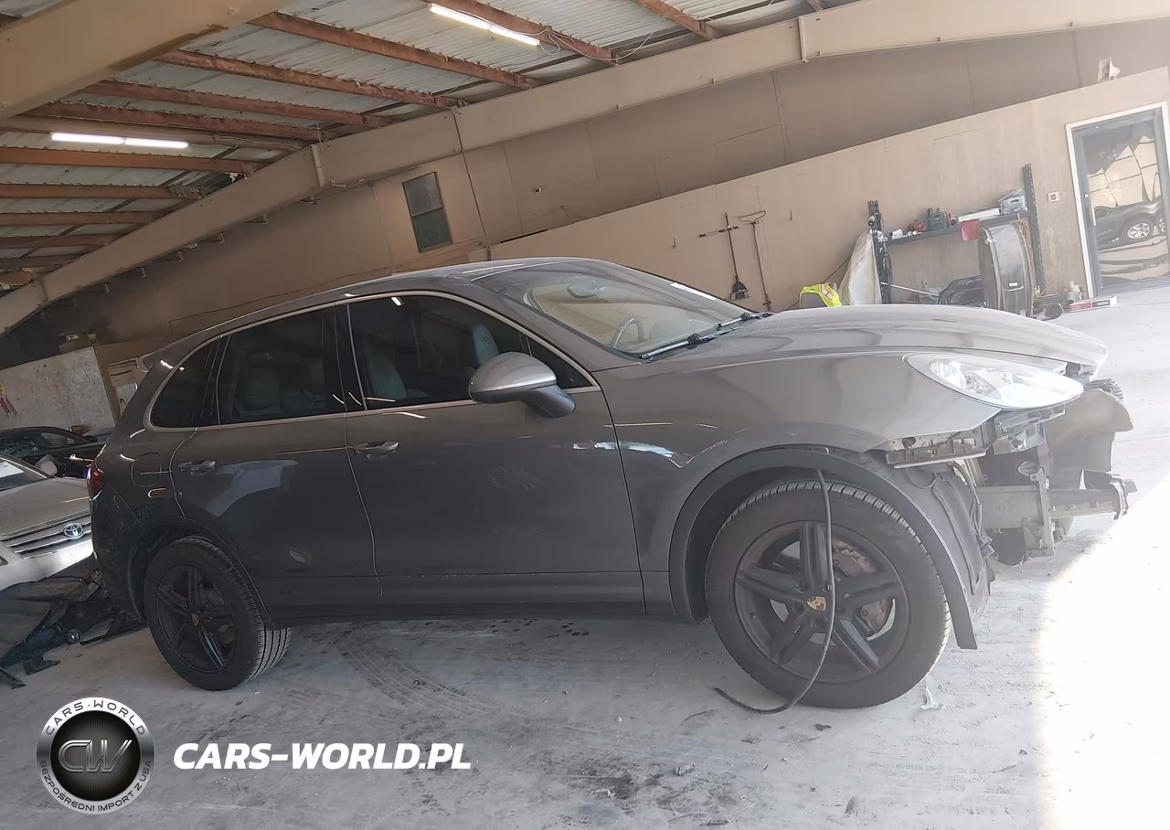 2014 Porsche Cayenne Platinum Edition VIN:WP1AA2A26ELA94497 - 14