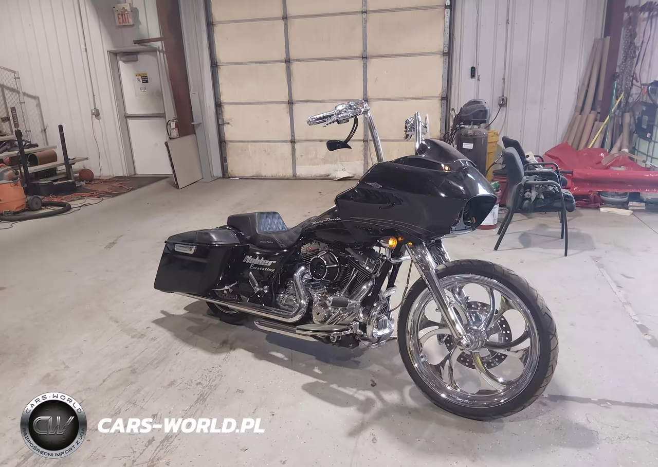 2013 Harley-Davidson Fltrx Road Glide Custom VIN:1HD1KHM16DB635085 - 1