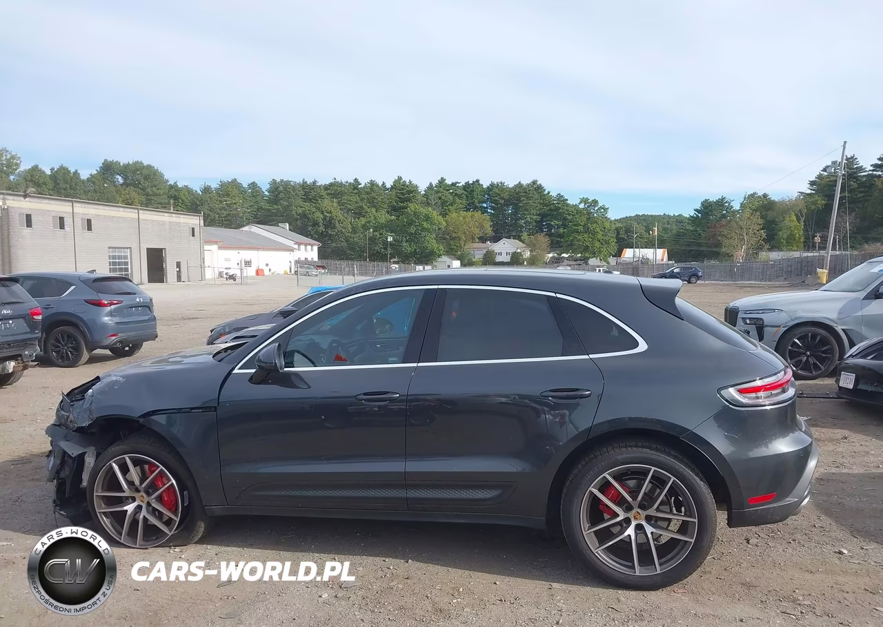 2022 Porsche Macan S VIN:WP1AG2A55NLB20905 - 14