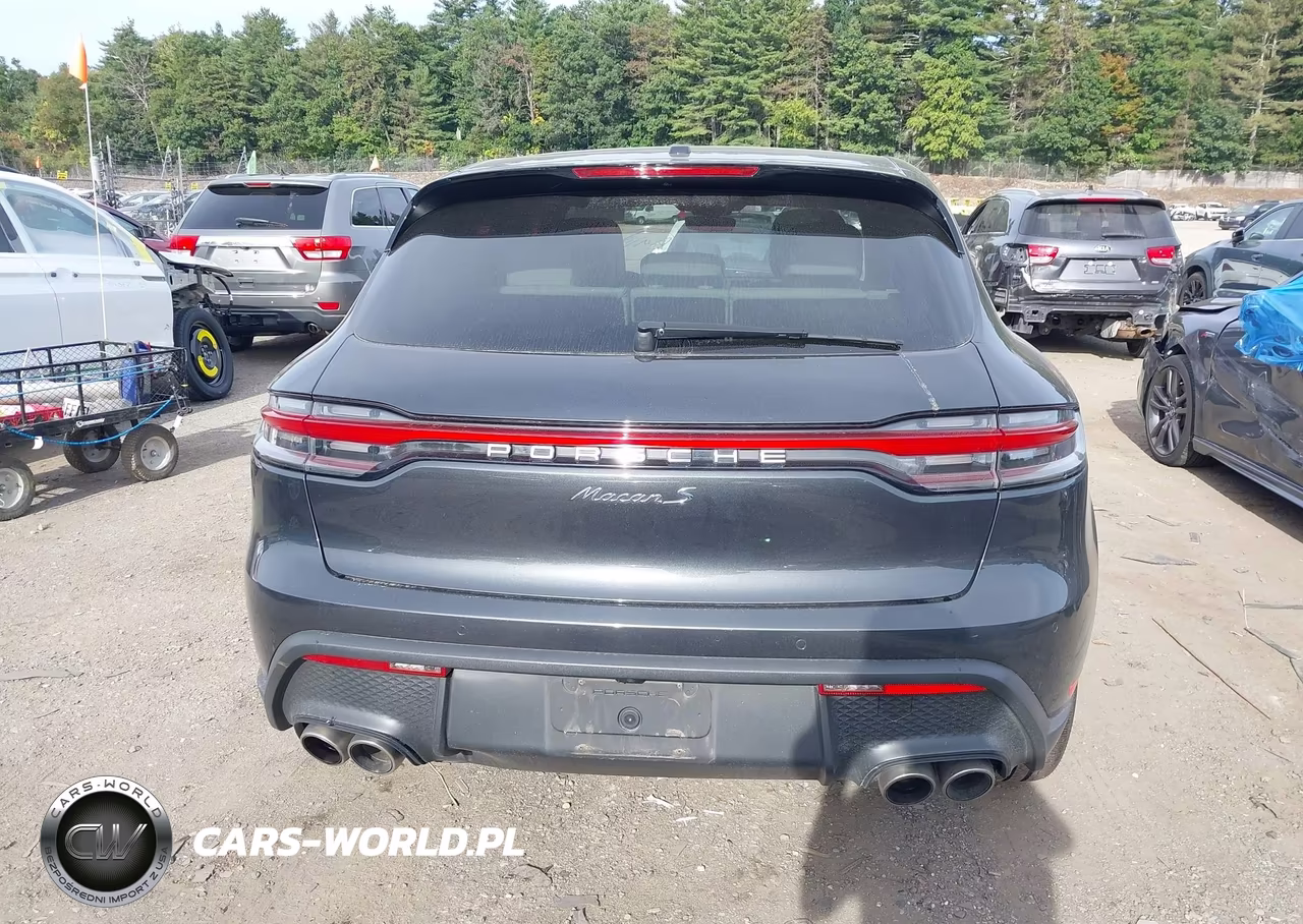 2022 Porsche Macan S VIN:WP1AG2A55NLB20905 - 16