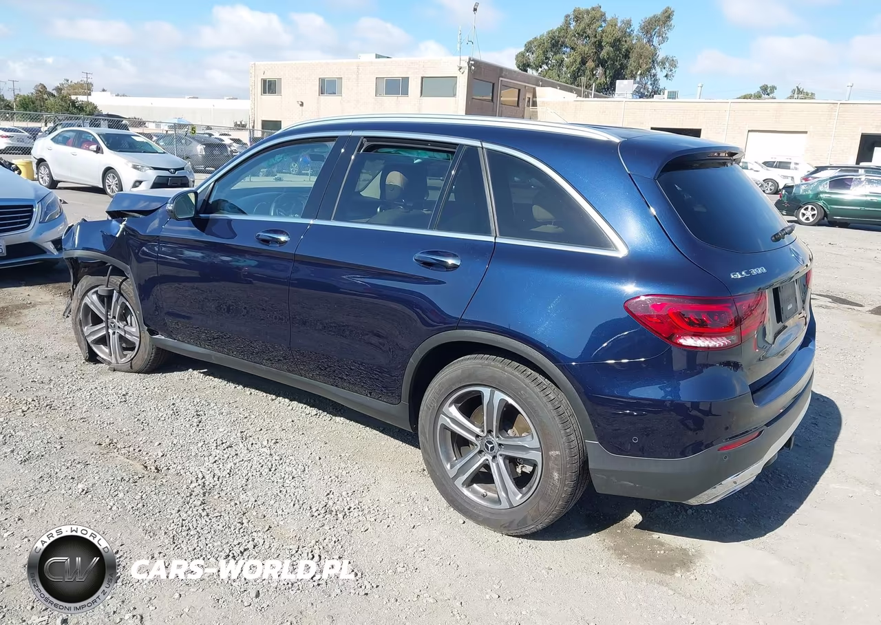 2022 Mercedes-Benz Glc 300 4Matic Suv VIN:W1N0G8EB2NG070319 - 3