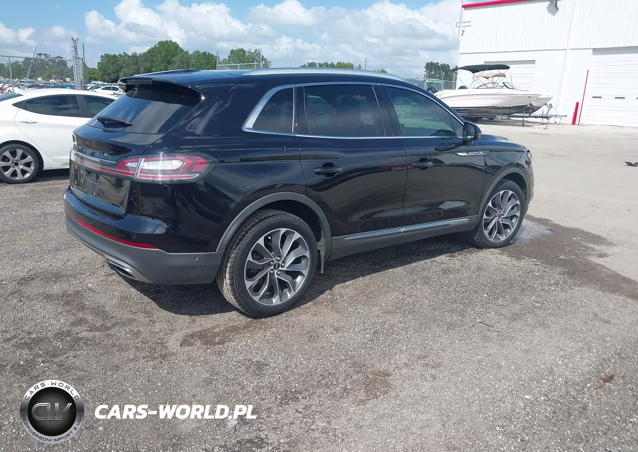 2022 Lincoln Nautilus Reserve VIN:2LMPJ6K99NBL02564 - 4