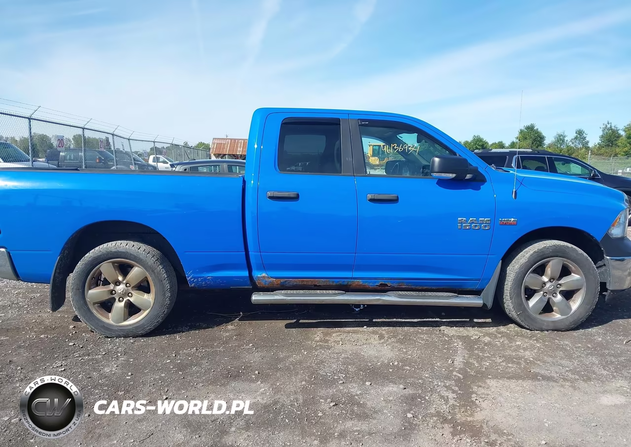 2015 Ram 1500 Big Horn VIN:1C6RR7GT7FS784509 - 13