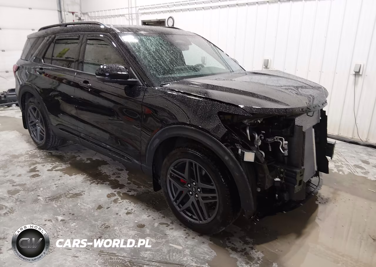 2025 Ford Explorer St