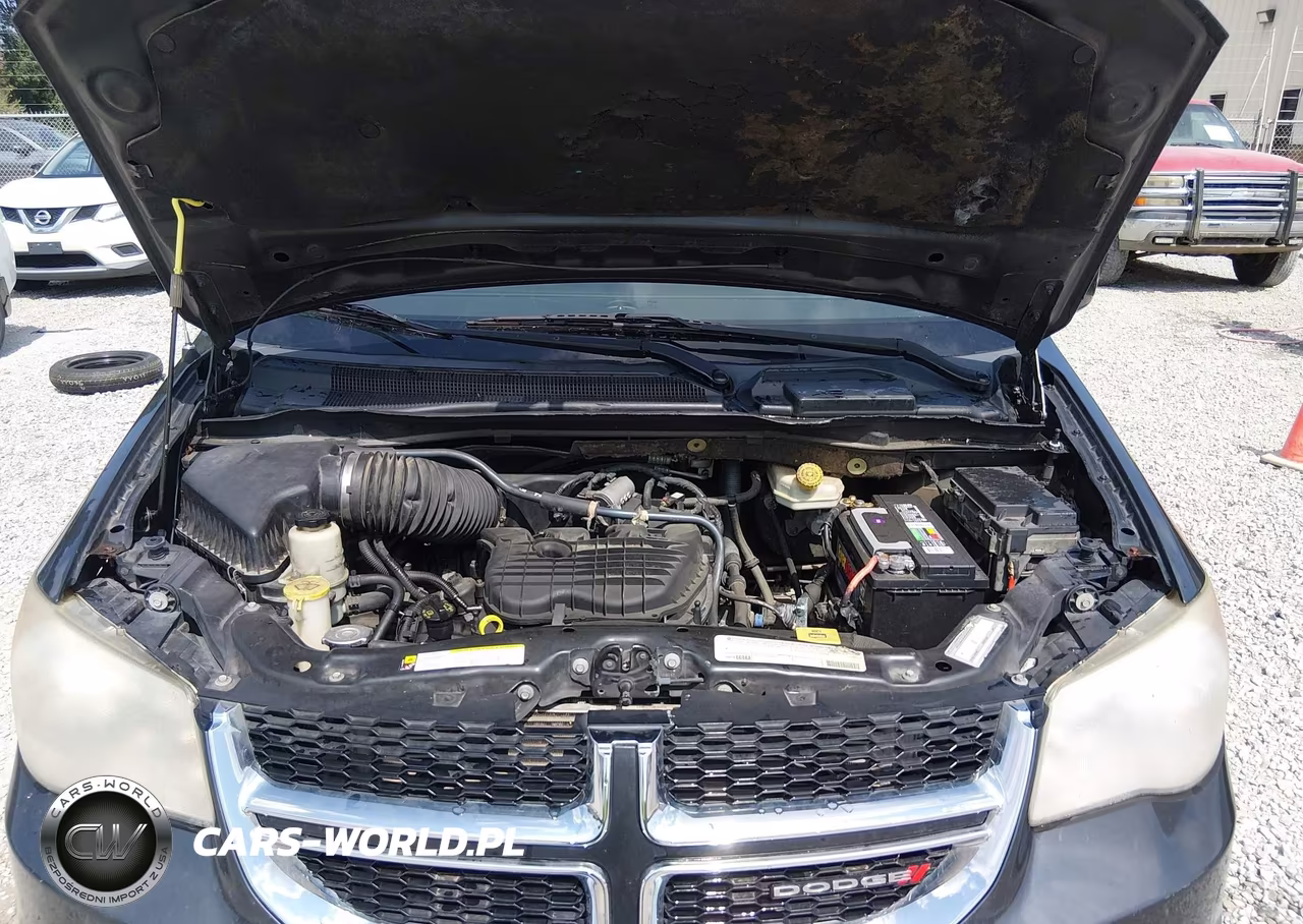 2012 Dodge Grand Caravan Crew VIN:2C4RDGDG4CR246863 - 10
