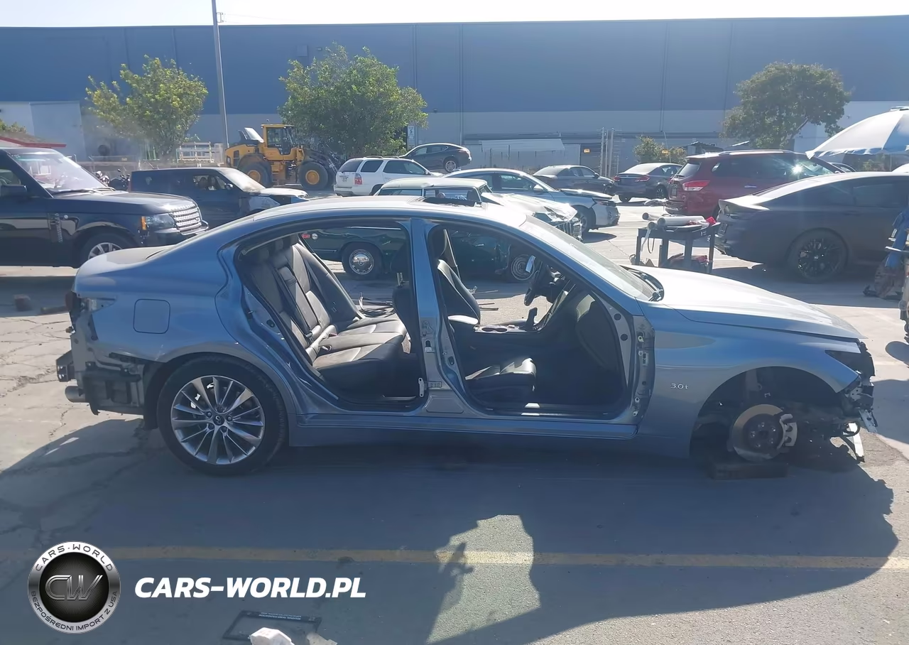 2018 Infiniti Q50 3.0T Luxe VIN:JN1EV7AP0JM363360 - 14