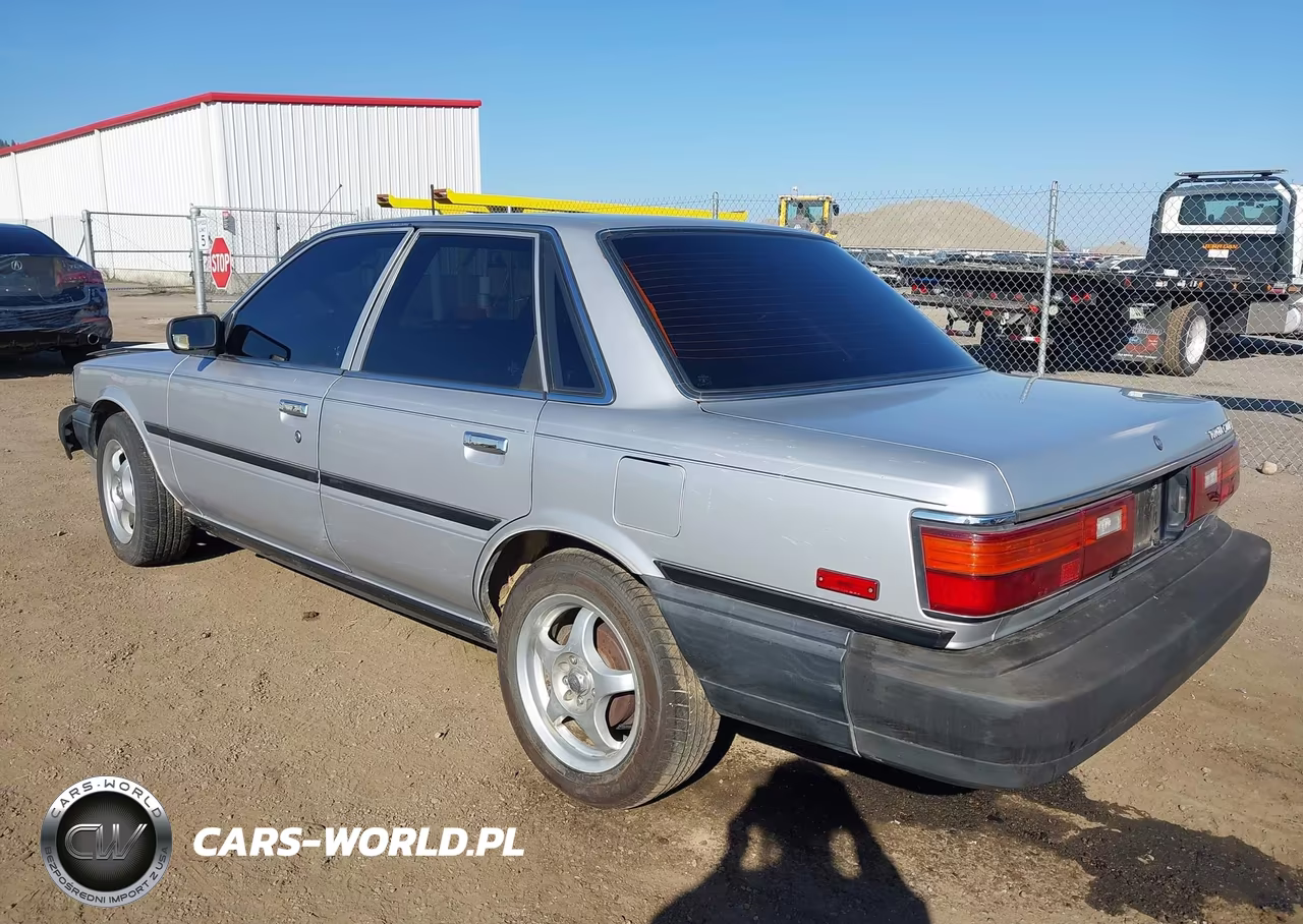 1988 Toyota Camry VIN:JT2SV24E5J3213420 - 3