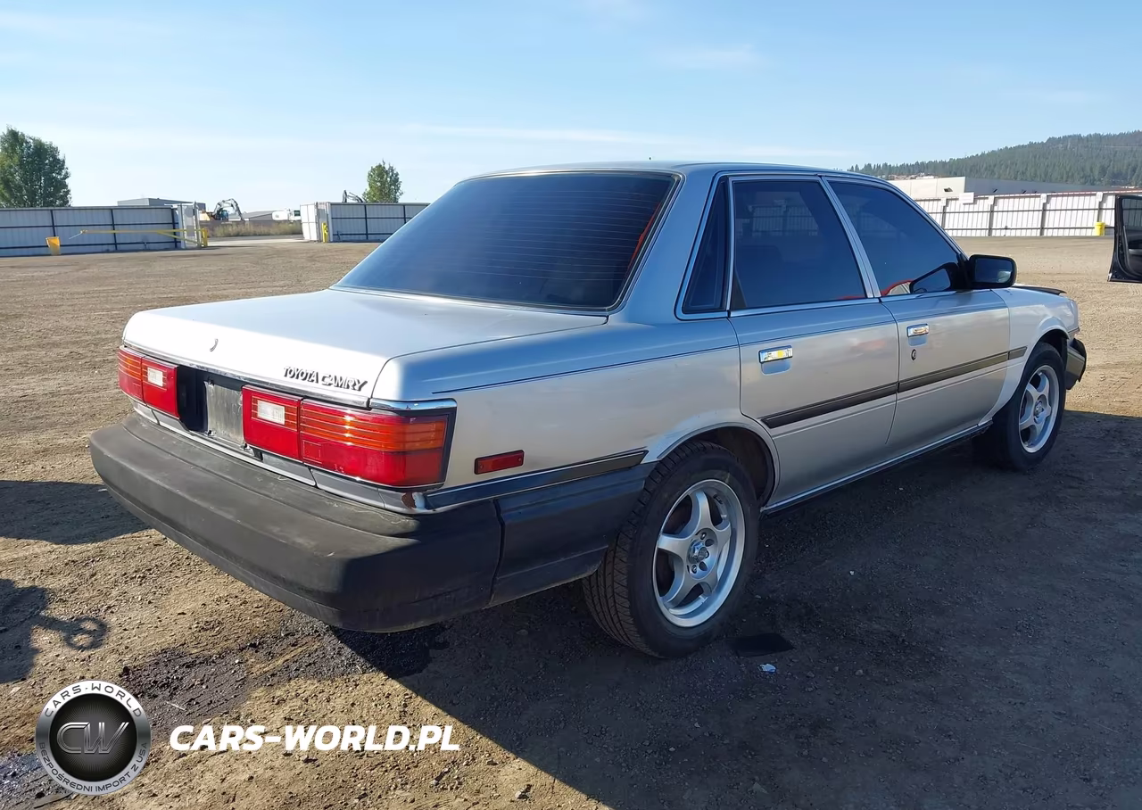 1988 Toyota Camry VIN:JT2SV24E5J3213420 - 4