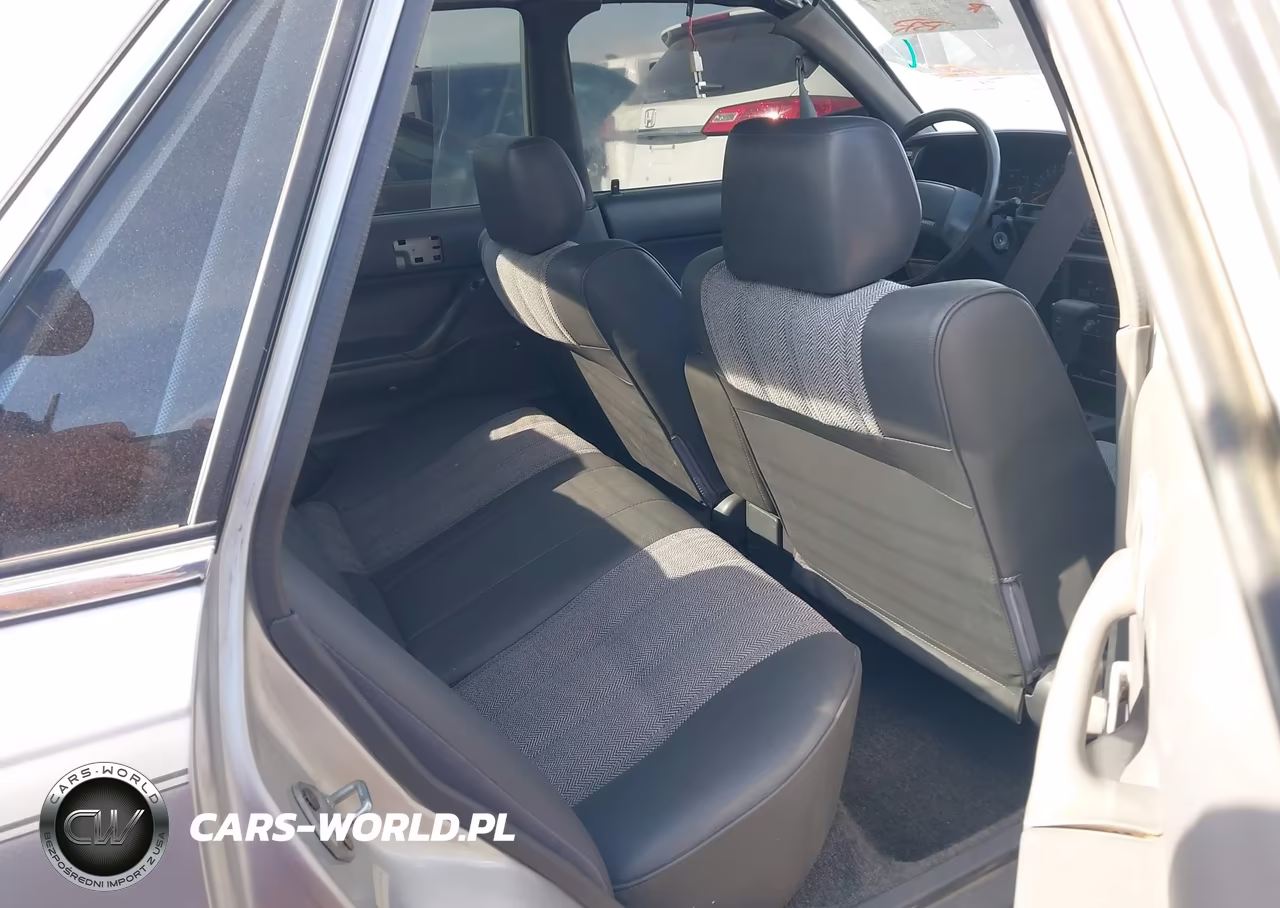 1988 Toyota Camry VIN:JT2SV24E5J3213420 - 8