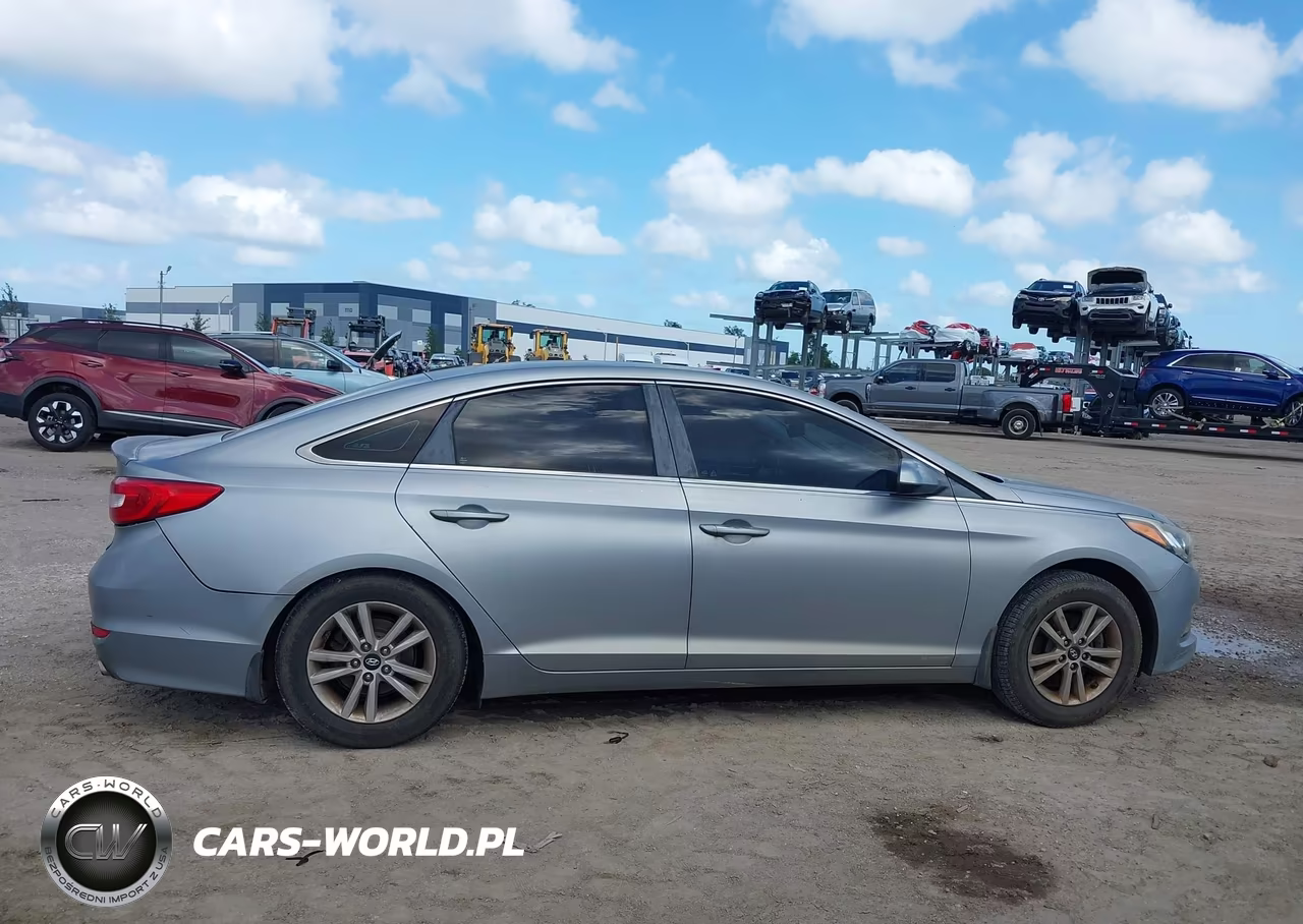 2015 Hyundai Sonata Se VIN:5NPE24AF1FH071262 - 13