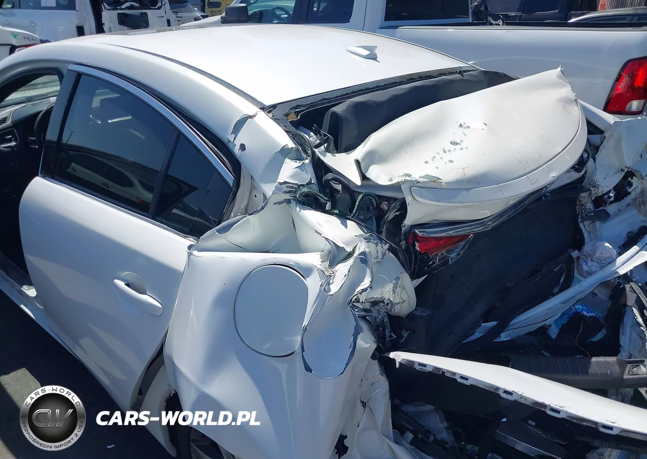 2017 Mazda Mazda6 Grand Touring VIN:JM1GL1X50H1124854 - 17