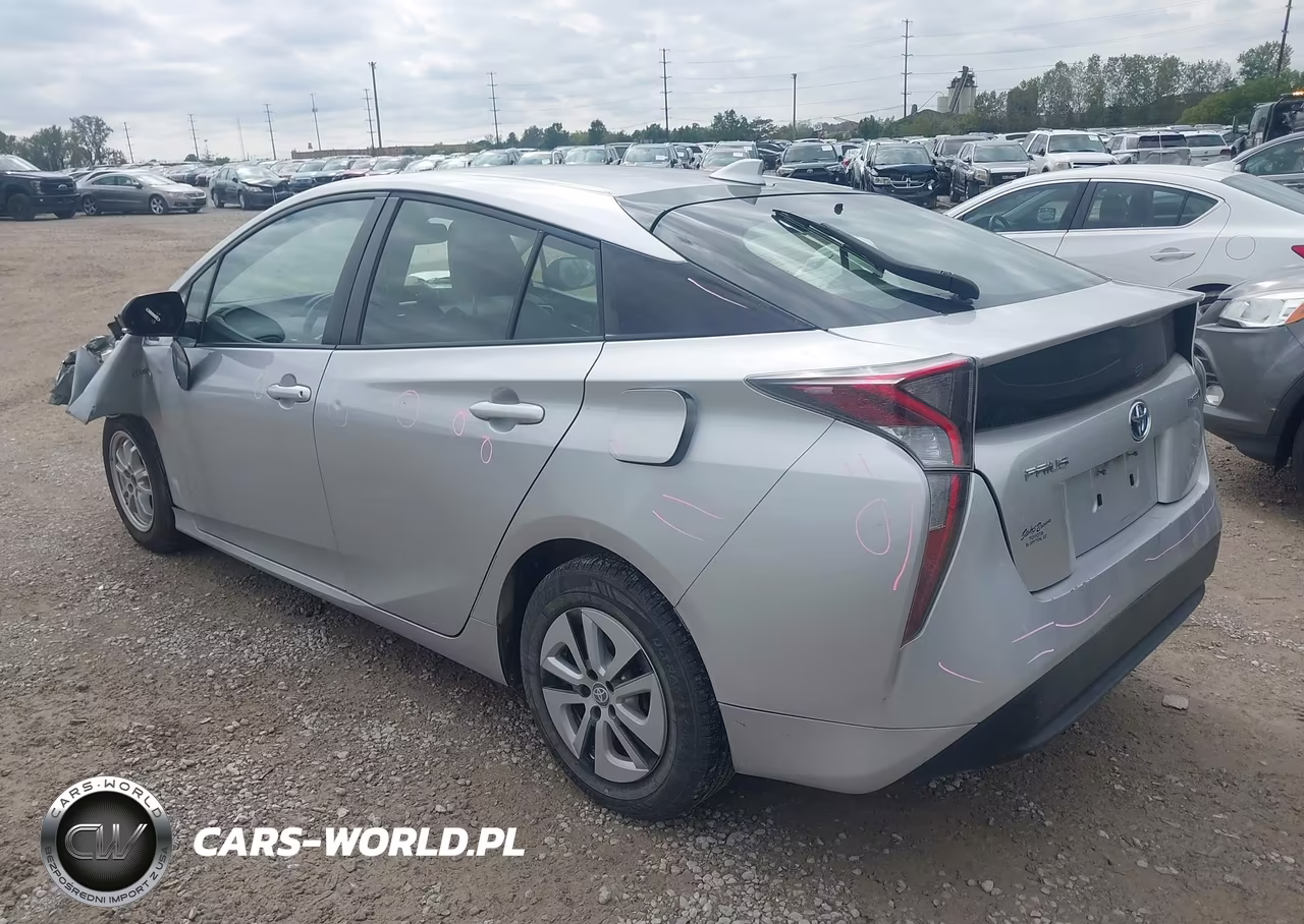 2017 Toyota Prius Four VIN:JTDKARFU9H3038809 - 3