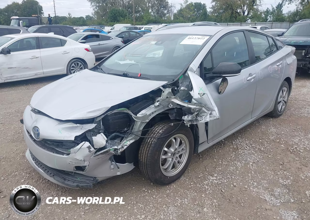 2017 Toyota Prius Four VIN:JTDKARFU9H3038809 - 6