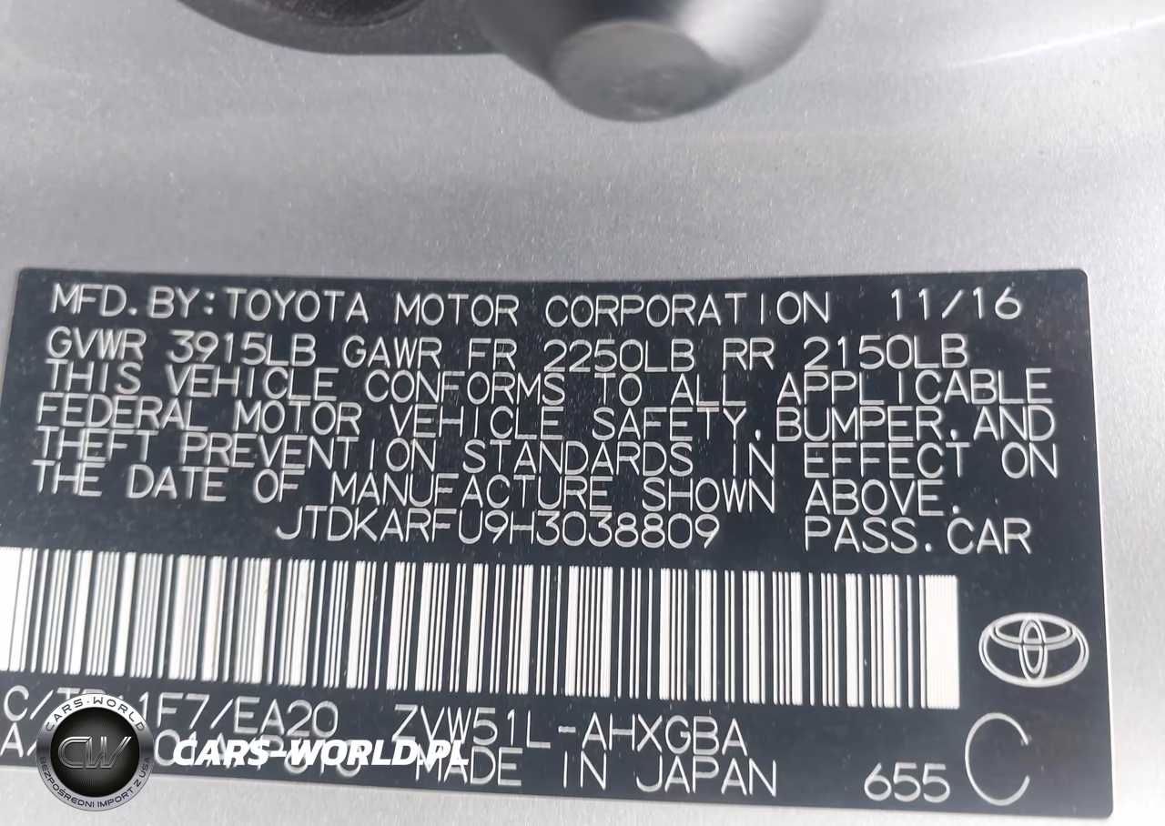 2017 Toyota Prius Four VIN:JTDKARFU9H3038809 - 9