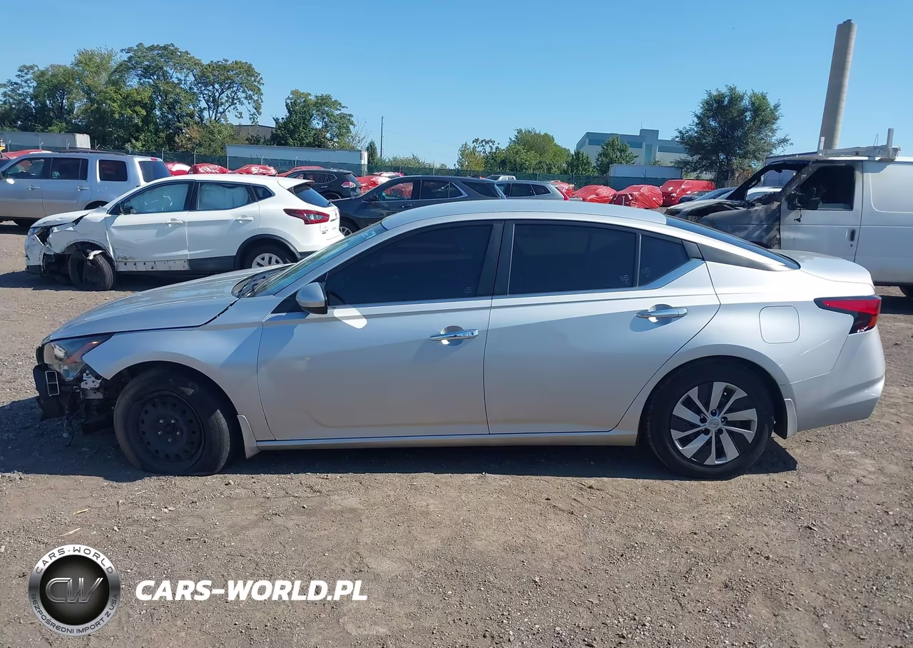2022 Nissan Altima 2.5 S VIN:1N4BL4BV8NN361556 - 14