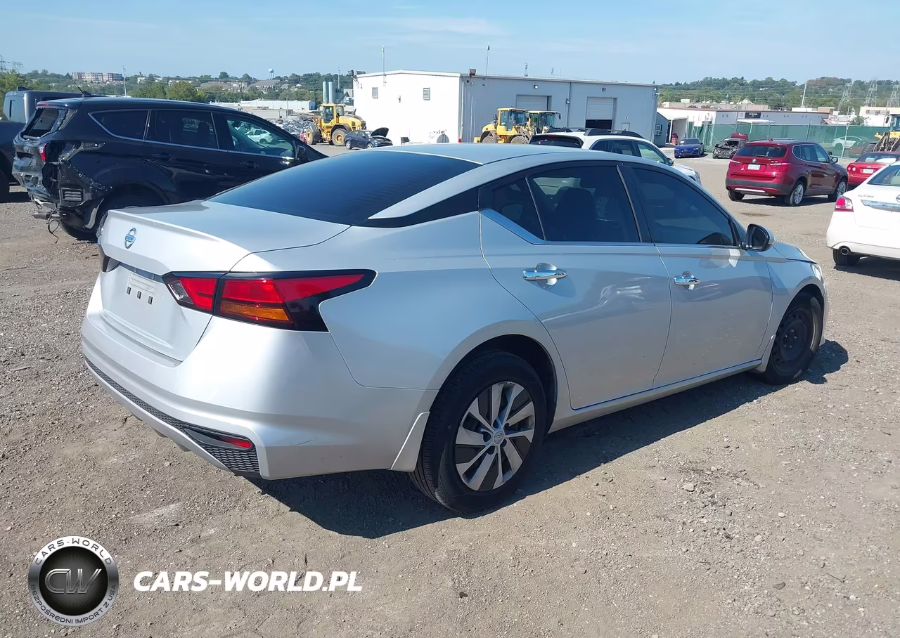 2022 Nissan Altima 2.5 S VIN:1N4BL4BV8NN361556 - 4