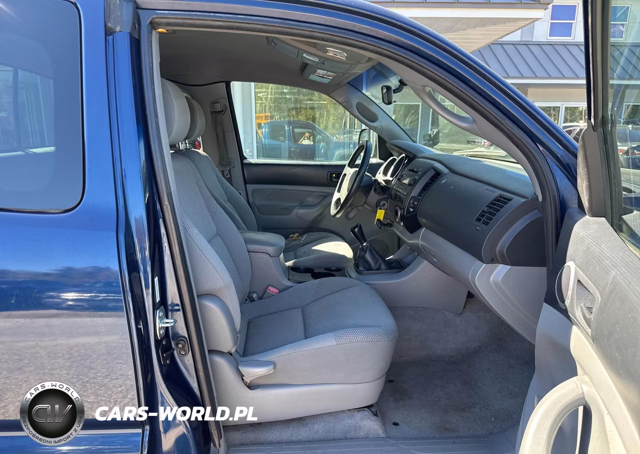 2008 Toyota Tacoma VIN:5TEUX42N18Z589486 - 5