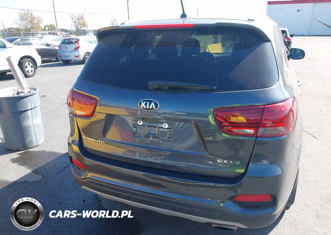 2020 Kia Sorento 3.3L Ex VIN:5XYPHDA5XLG652471 - 16