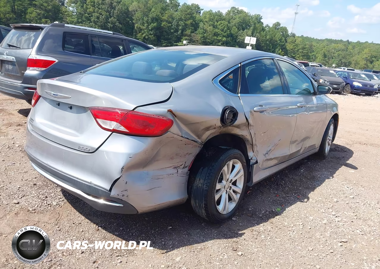2015 Chrysler 200 Limited VIN:1C3CCCAB9FN653089 - 4