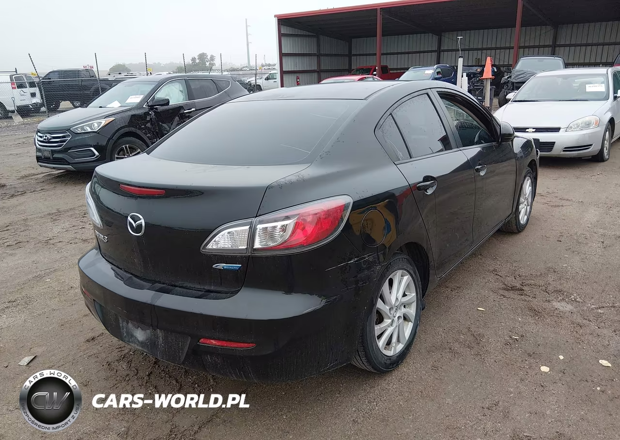 2012 Mazda Mazda3 I Touring VIN:JM1BL1V76C1572989 - 4