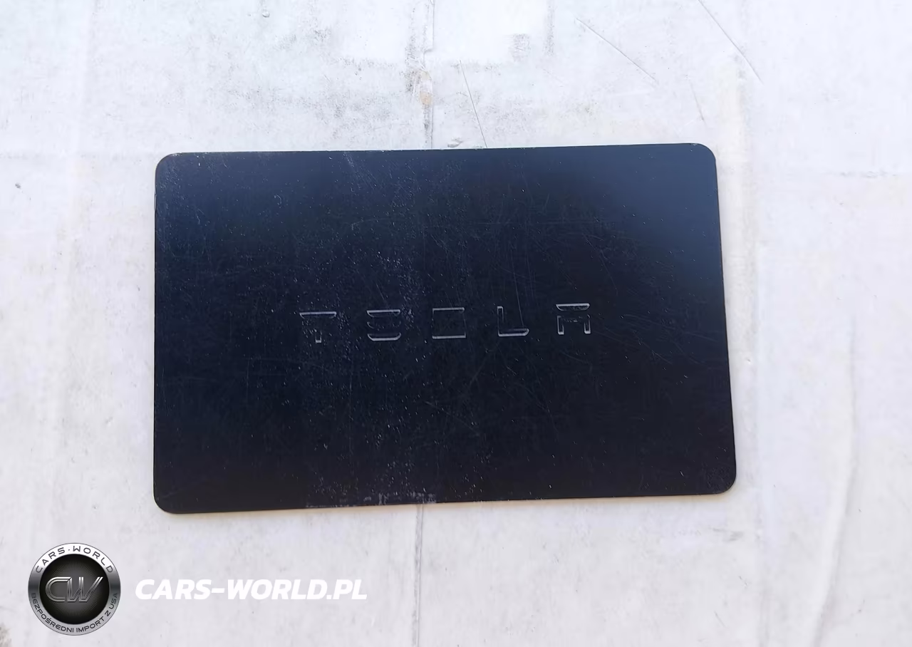 2024 Tesla Model Y Long Range Dual Motor All-Wheel Drive VIN:7SAYGDEEXRF047760 - 10