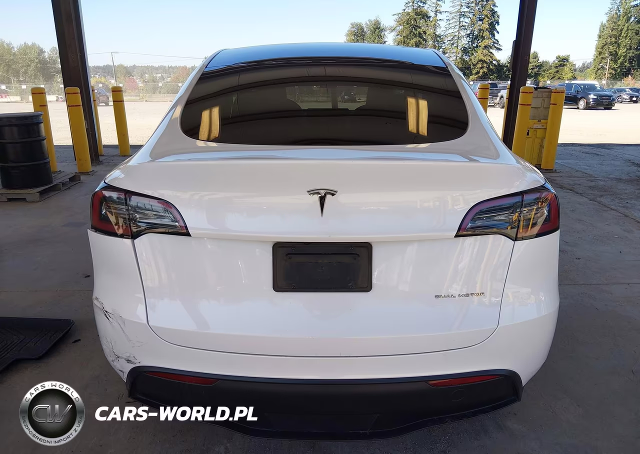 2024 Tesla Model Y Long Range Dual Motor All-Wheel Drive VIN:7SAYGDEEXRF047760 - 15