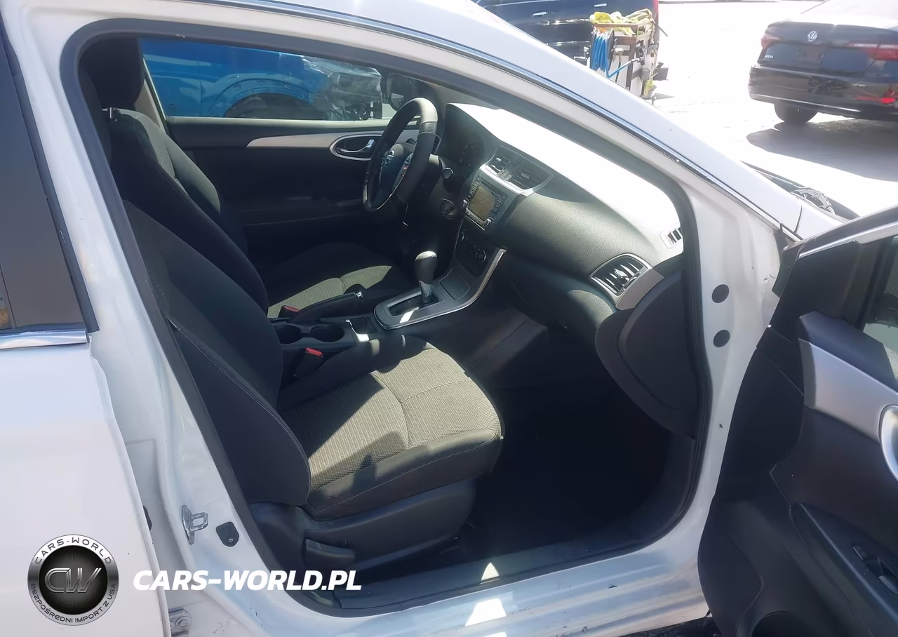 2015 Nissan Sentra S VIN:3N1AB7AP7FY285378 - 5